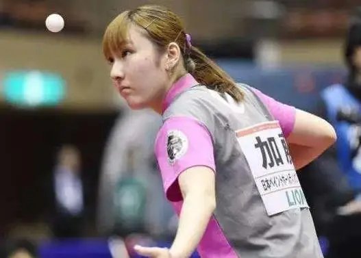 来分担持球 来分担持球