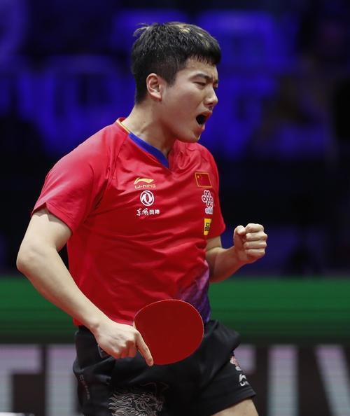 于自己和中 于自己和中