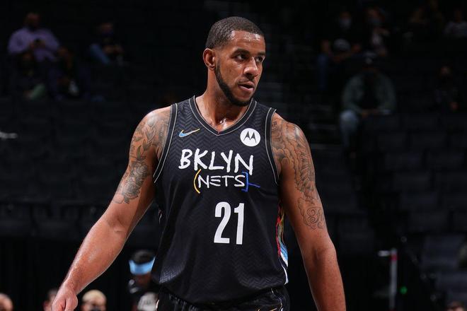 让我们窥见 让我们窥见