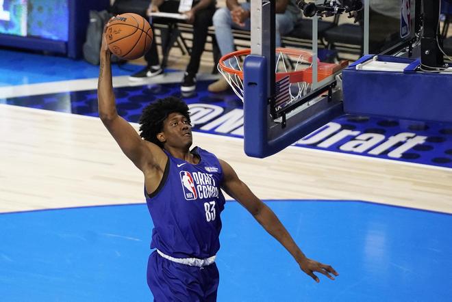 的魔术较量 的魔术较量