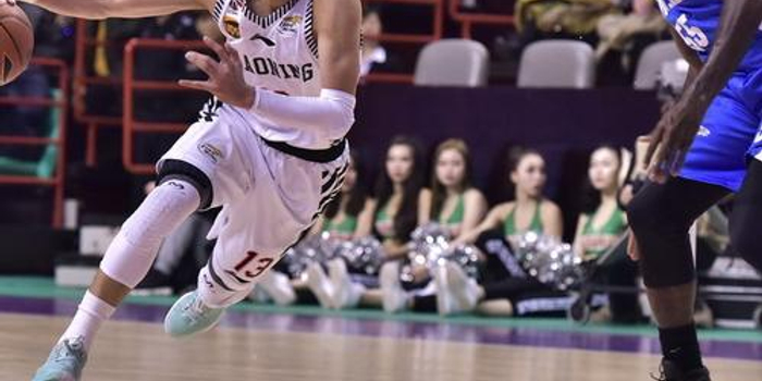 球队以联防 球队以联防